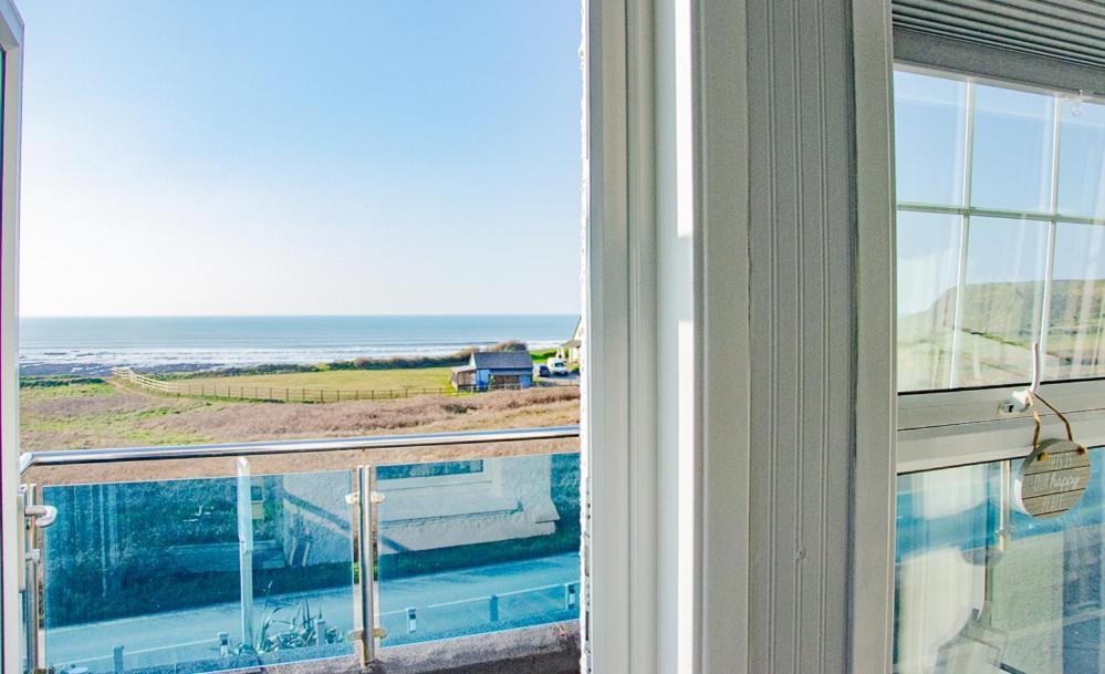 The Bay View Inn Б'юд Екстер'єр фото