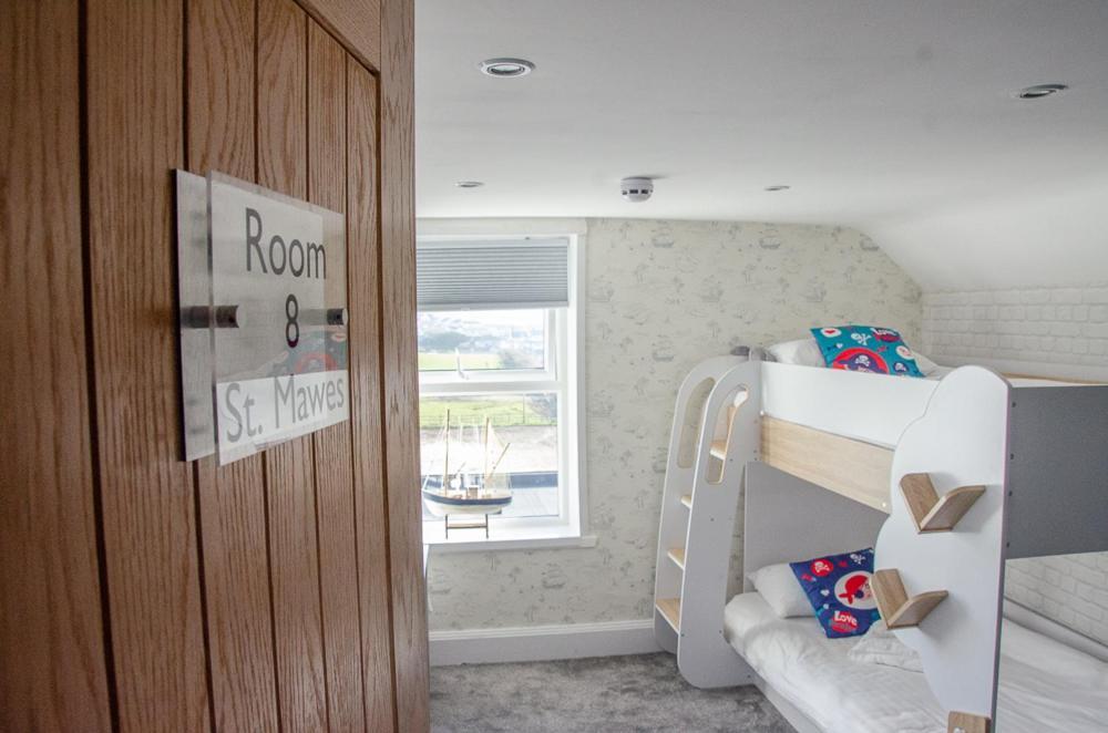 The Bay View Inn Б'юд Екстер'єр фото